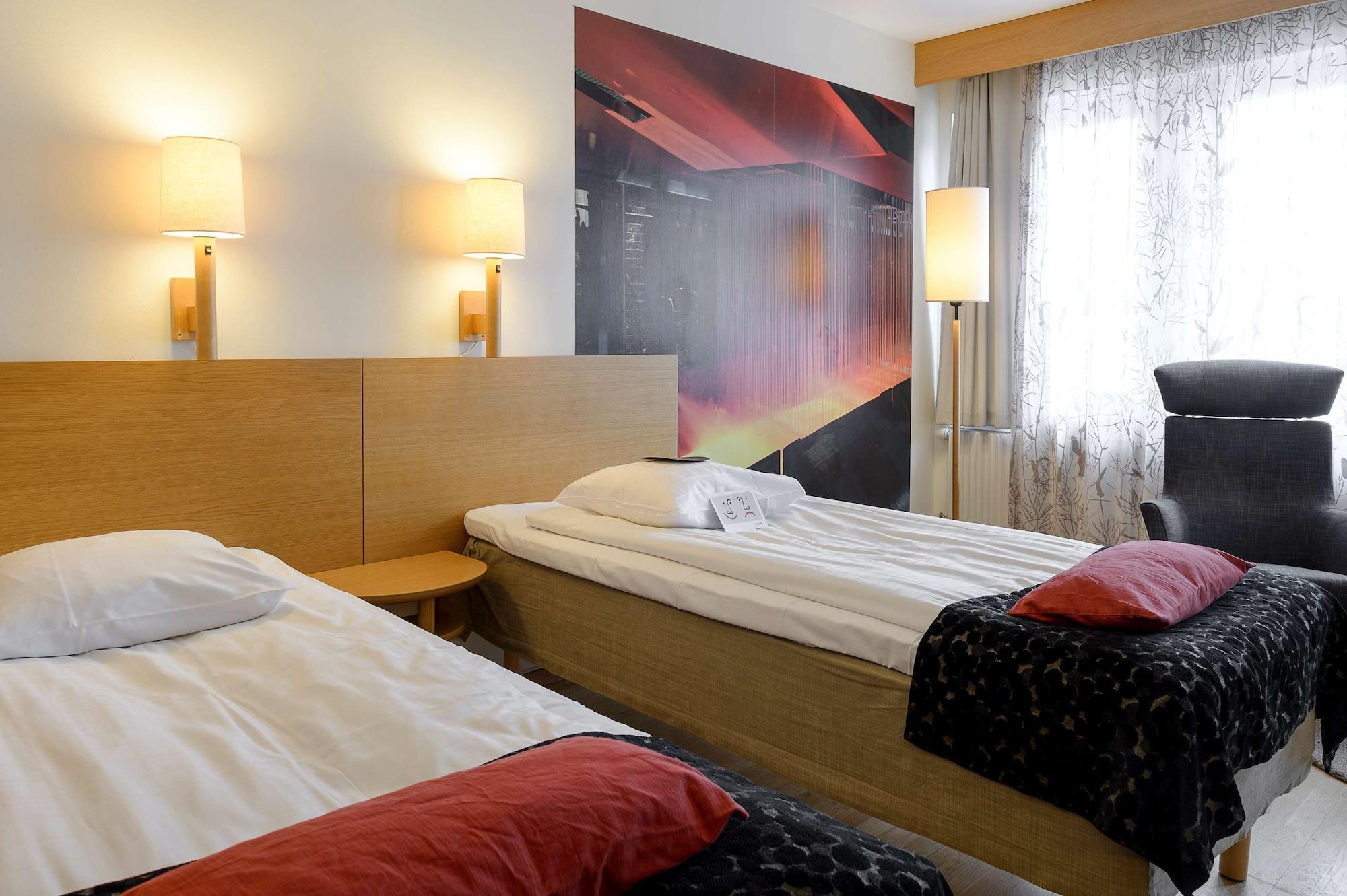 Scandic 4*